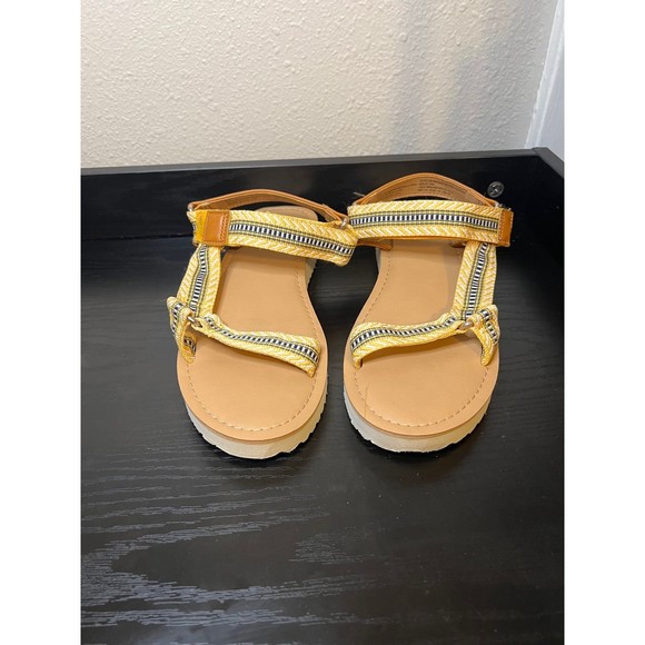 Womens Universal Thread Angie Sandals Black and yellow 8.5 - Picture 2 of 6